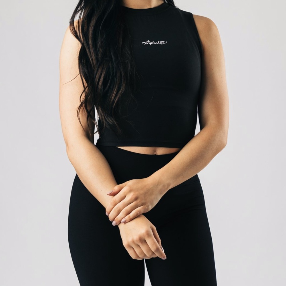 NWT Alphalete ultra soft crop tank